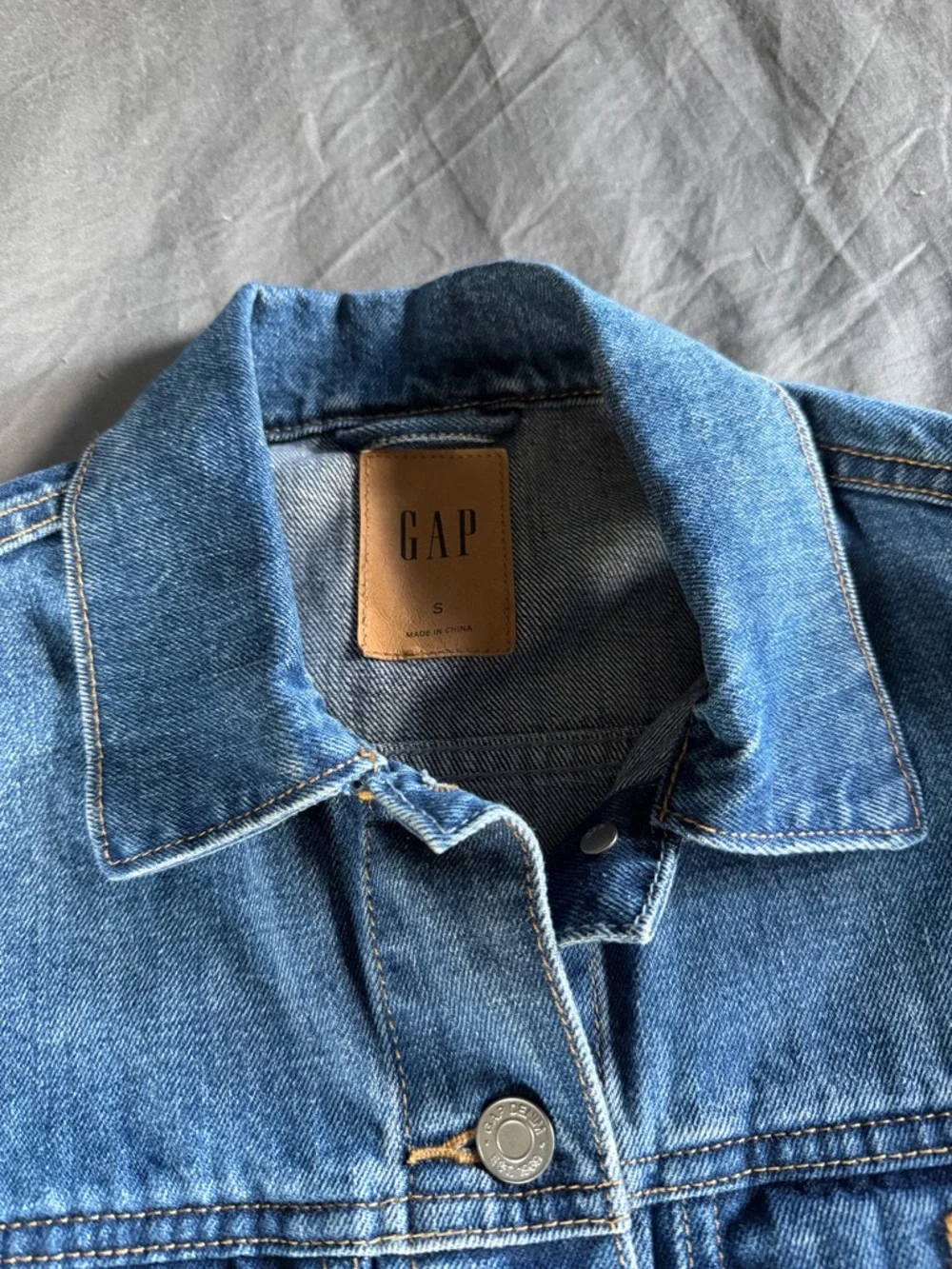 Gap Icon Denim Jacket - Picture 3 of 7